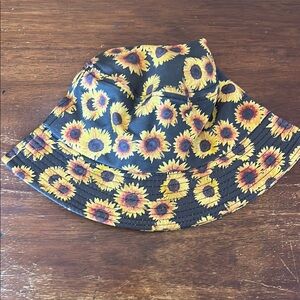 Sunflower Print Bucket Hat